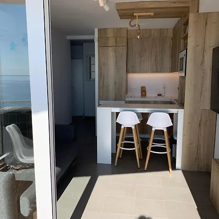 A Primera Linea De Mar En Playa De Aro بلاتجا ذارو